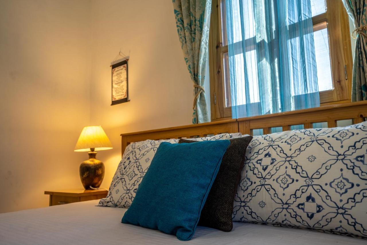 La Maison - A Boutique Bed And Breakfast Bīr Buitenkant foto