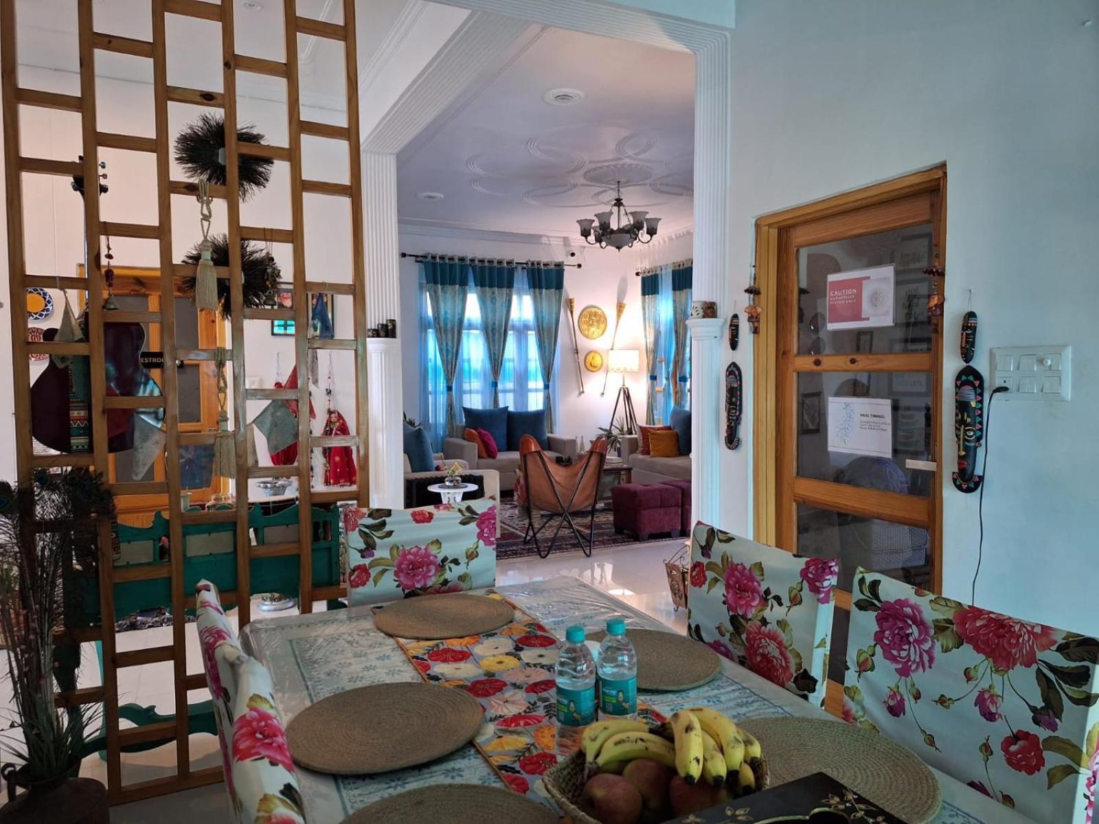 La Maison - A Boutique Bed And Breakfast Bīr Buitenkant foto