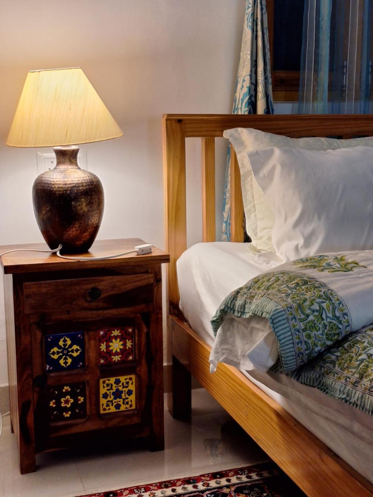 La Maison - A Boutique Bed And Breakfast Bīr Buitenkant foto