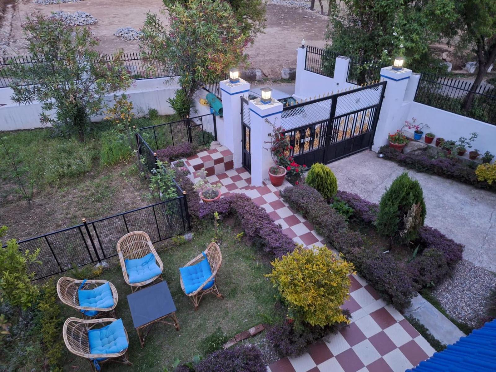 La Maison - A Boutique Bed And Breakfast Bīr Buitenkant foto